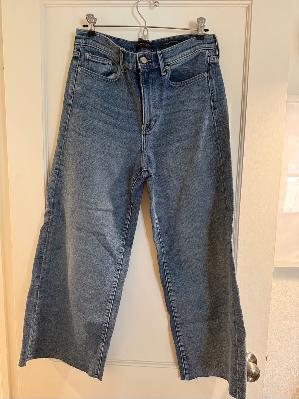 Banana Republic Wide-Leg High-Rise Jeans in Medium Blue